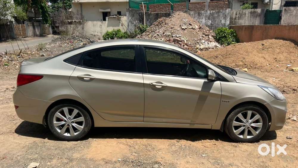 Hyundai Fluidic Verna 2011 Petrol Well Maintained