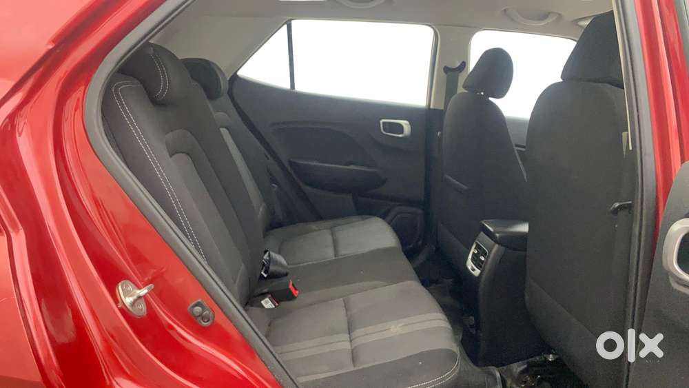 Hyundai Venue 1.2 S Plus, 2021, Petrol