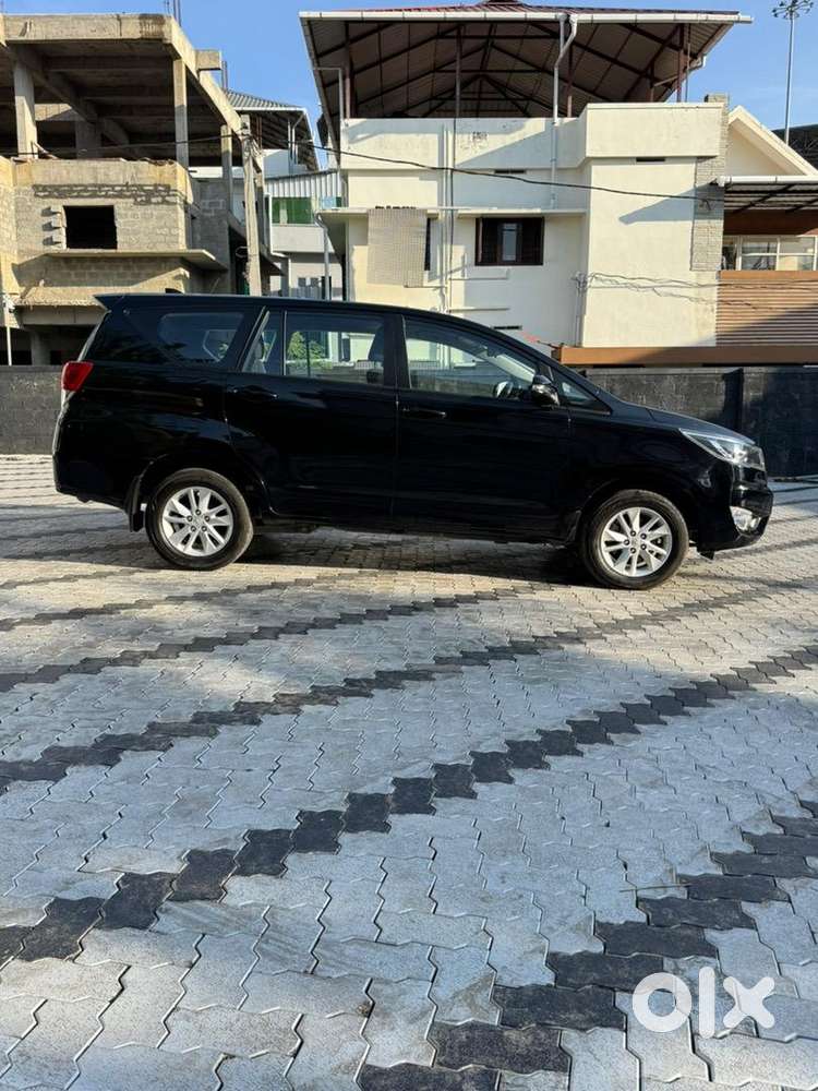 Toyota Innova Crysta 2023 Diesel Well Maintained