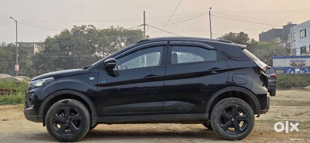Tata Nexon Ev Xz Plus Dark Edition, 2022, Electric
