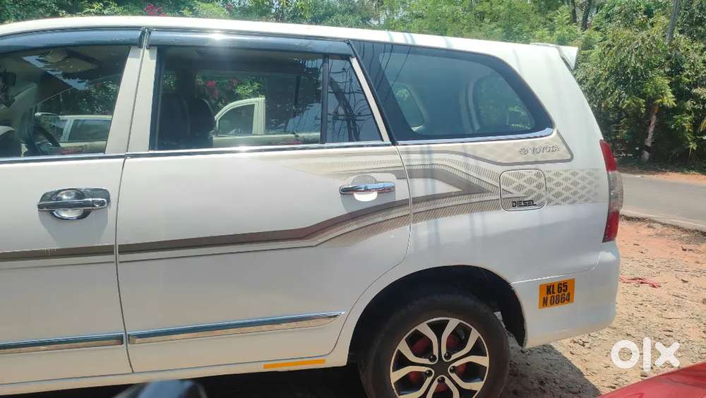 Toyota Innova 2009 Diesel Manual 247650 Km