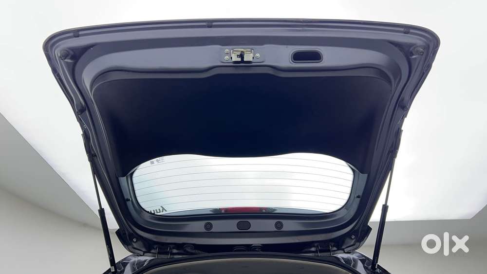 Maruti Suzuki Grand Vitara 1.5 Zeta Plus Intelligent Hybrid Ecvt, 20..