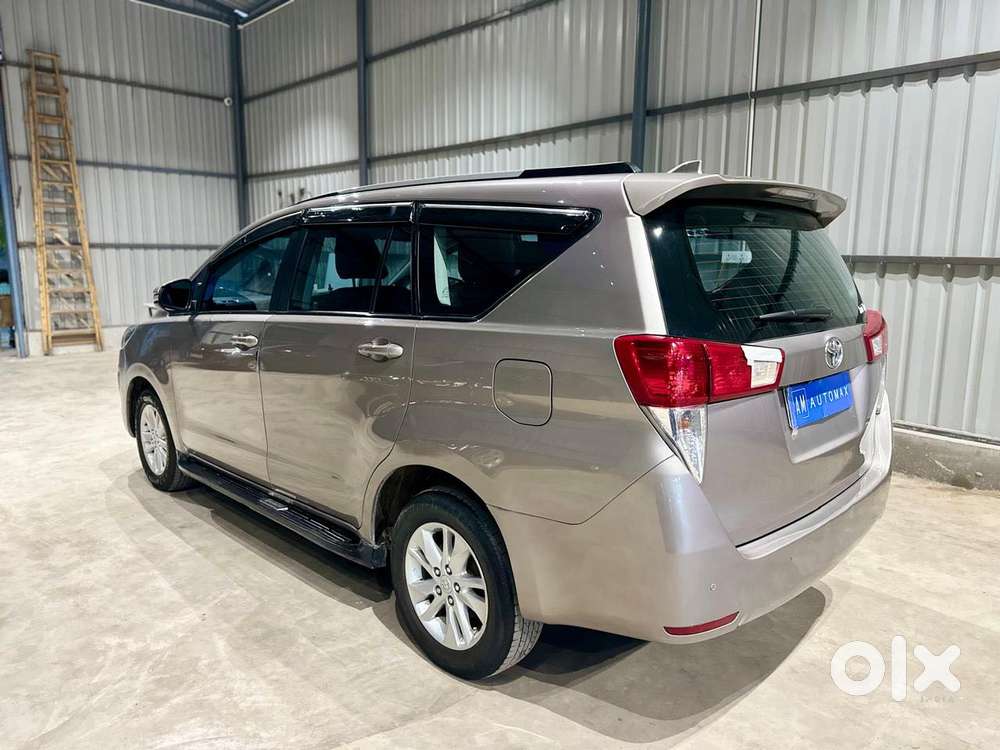 Toyota Innova Crysta [2020-ongoing] 2.7 Gx Mt 8 Str, 2021, Diesel