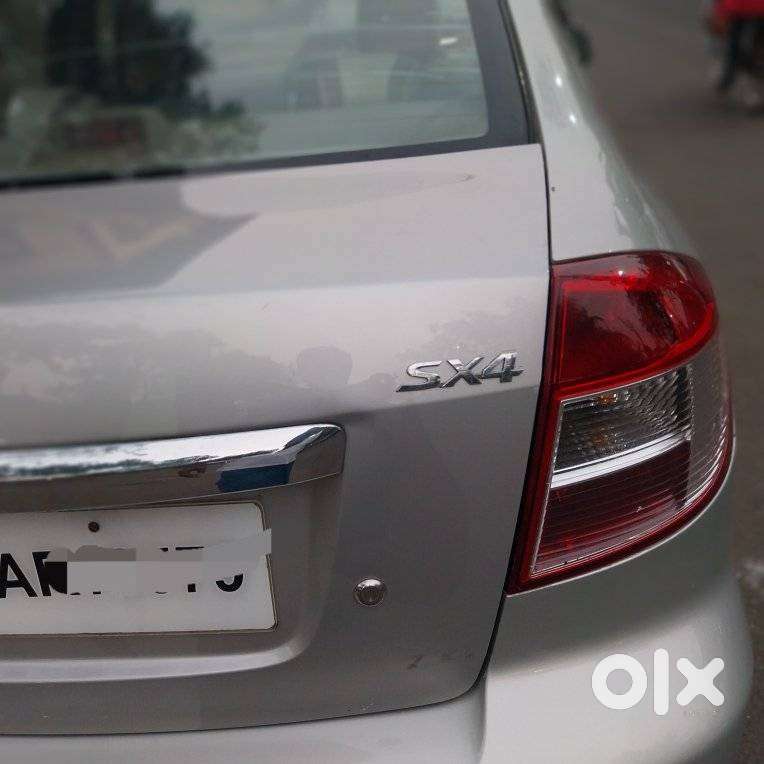 Maruti Suzuki Sx4 Zxi (opt), 2010, Cng & Hybrids