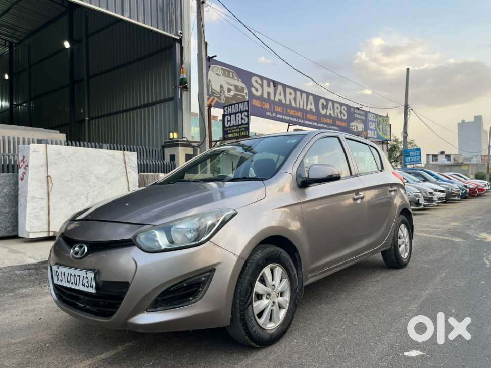 Hyundai I20 1.4 Asta (o) Crdi, 2012, Diesel