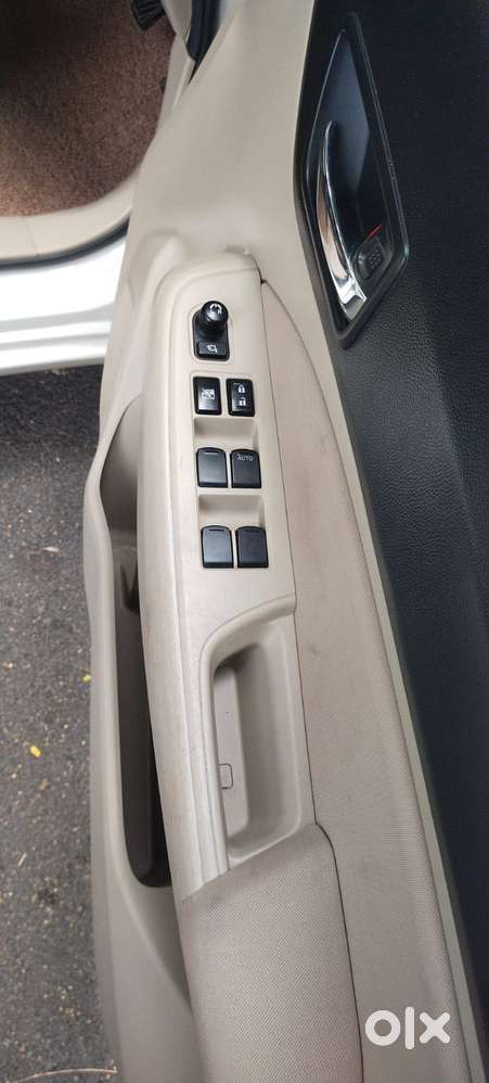 Maruti Suzuki Swift Dzire 1.3 Vxi, 2020, Petrol