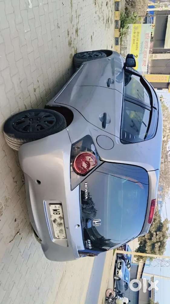 Honda Brio 2015 Petrol Well Maintained