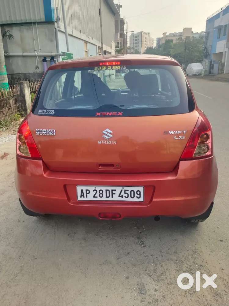 Maruti Suzuki Swift 2010
