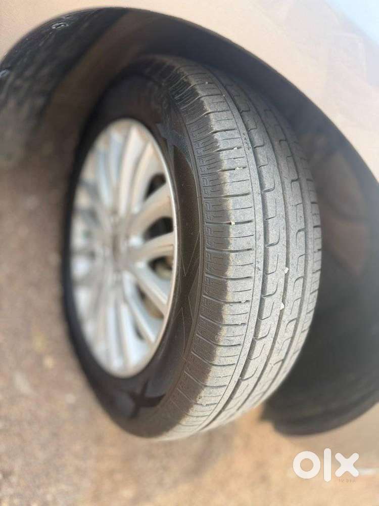 Maruti Suzuki Dzire 1.2 Zxi Cng, 2022, Cng & Hybrids