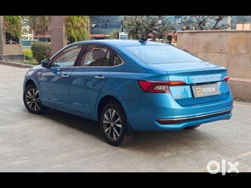 Skoda Slavia Style 1.0l Tsi Mt, 2022, Petrol