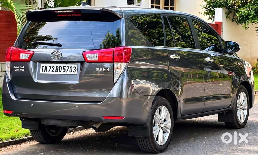 Toyota Innova Crysta 2.8z Automatic, 2016, Diesel
