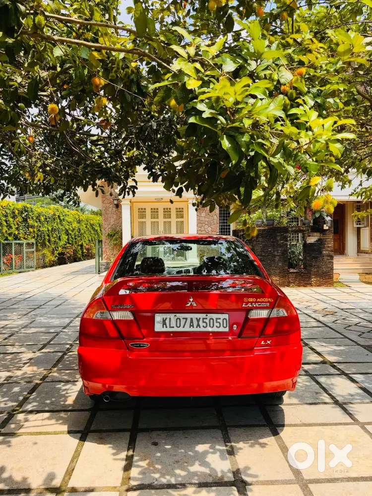 Mitsubishi Lancer 2004 Petrol Well Maintained