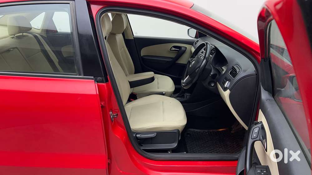 Skoda Rapid 1.6 Mpi At Style, 2017, Petrol