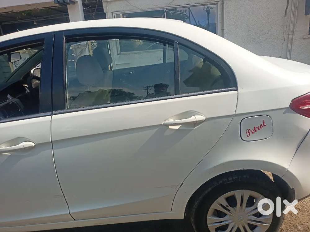 Tata Zest Revotron 2017