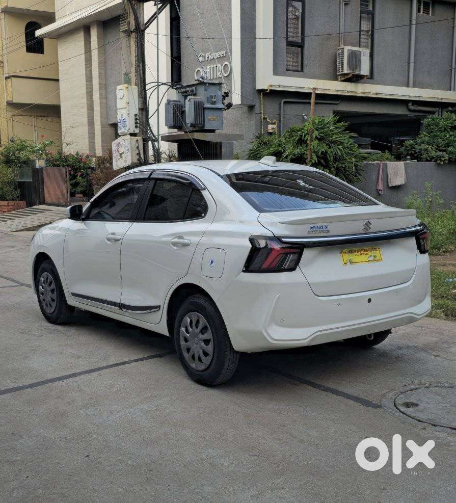 Maruti Suzuki Swift Dzire Vxi Optional, 2026, Cng & Hybrids