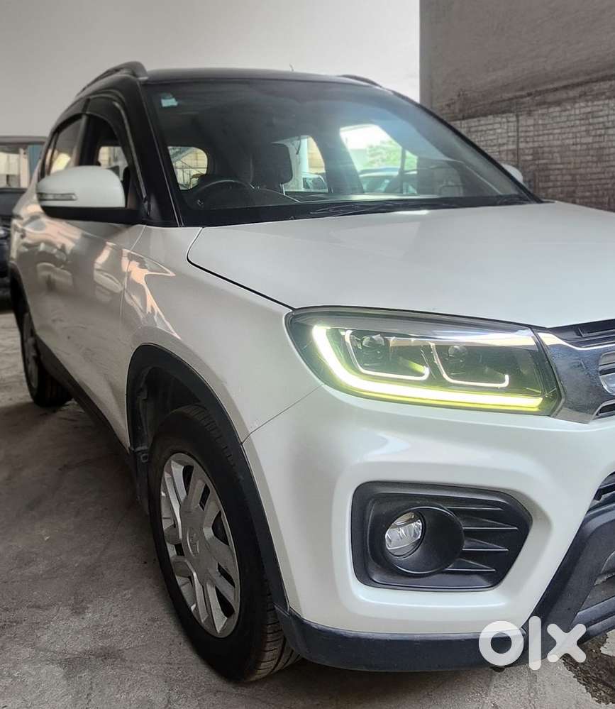 Maruti Suzuki Brezza 1.5 Vxi Smart Hybrid, 2021, Petrol