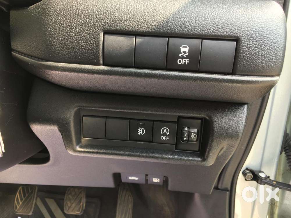 Maruti Suzuki Swift Vvt Lxi, 2024, Petrol