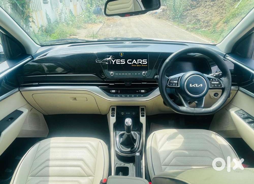 Kia Carens 1.4 Luxury Plus 6 Str, 2023, Diesel
