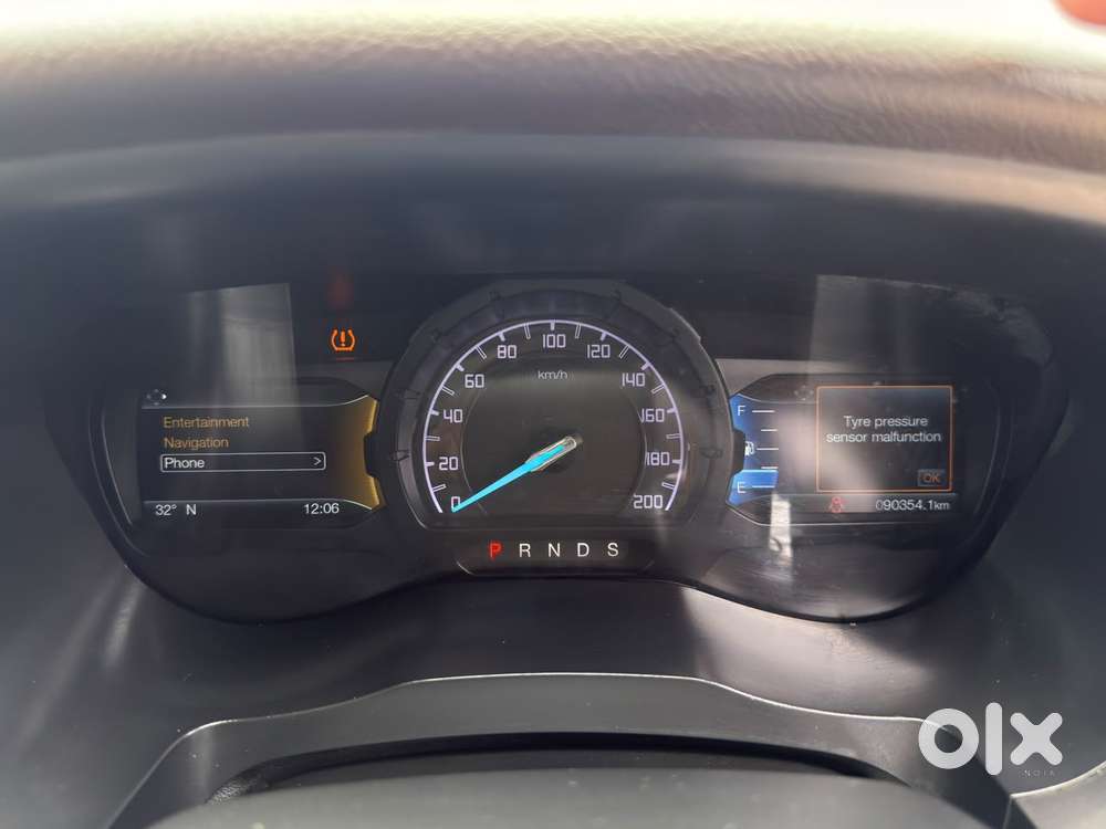 Ford Endeavour 2.2 Titanium At 4x2, 2019, Diesel