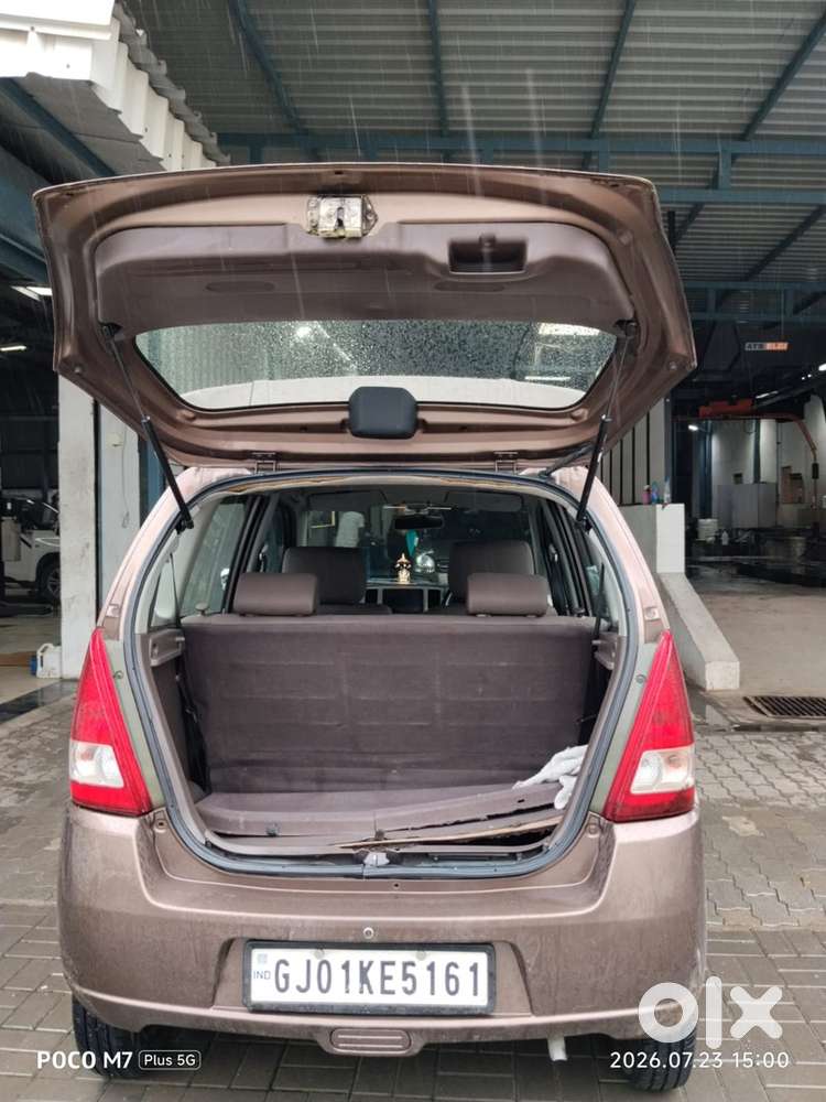 Maruti Suzuki Zen Estilo 2010