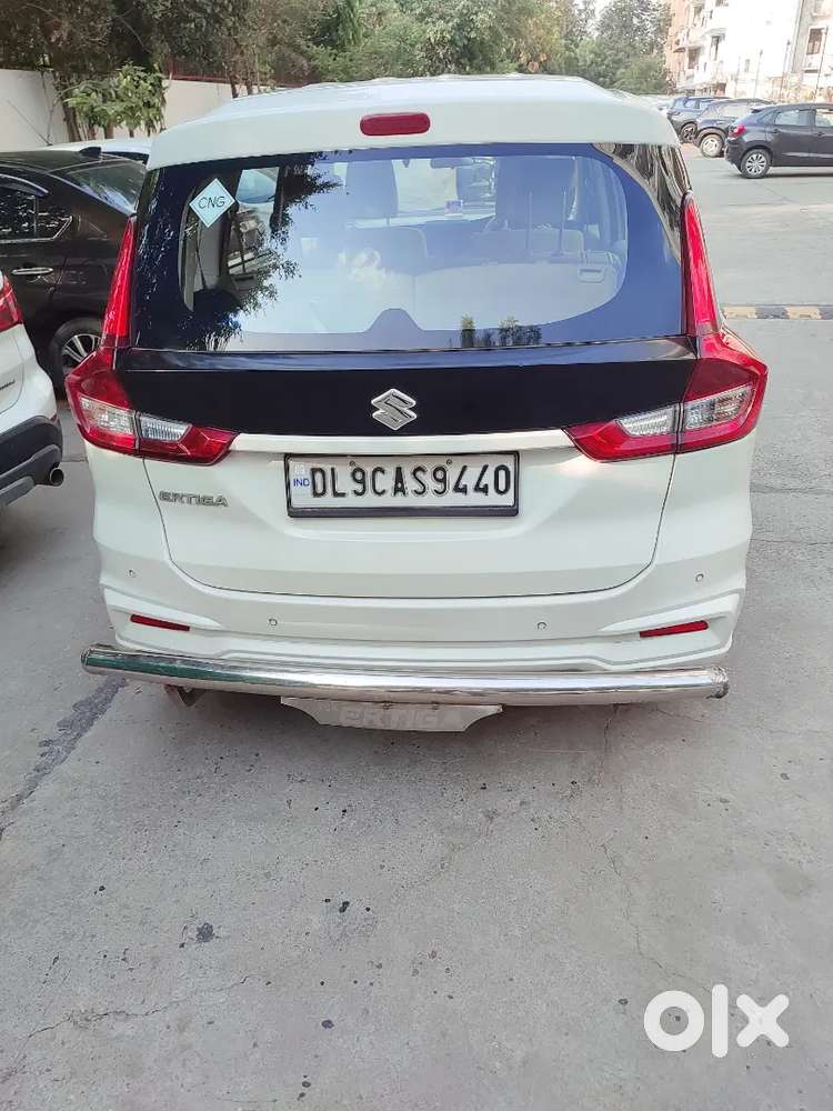 Maruti Suzuki Ertiga Vxi Cng