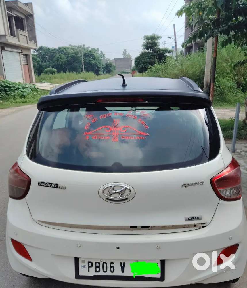 Hyundai Grand I10 Sportz 2015 Diesel Manual