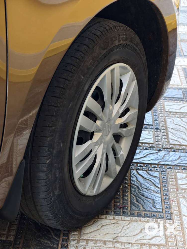 Maruti Suzuki Dzire 1.2 Vxi, 2019, Petrol