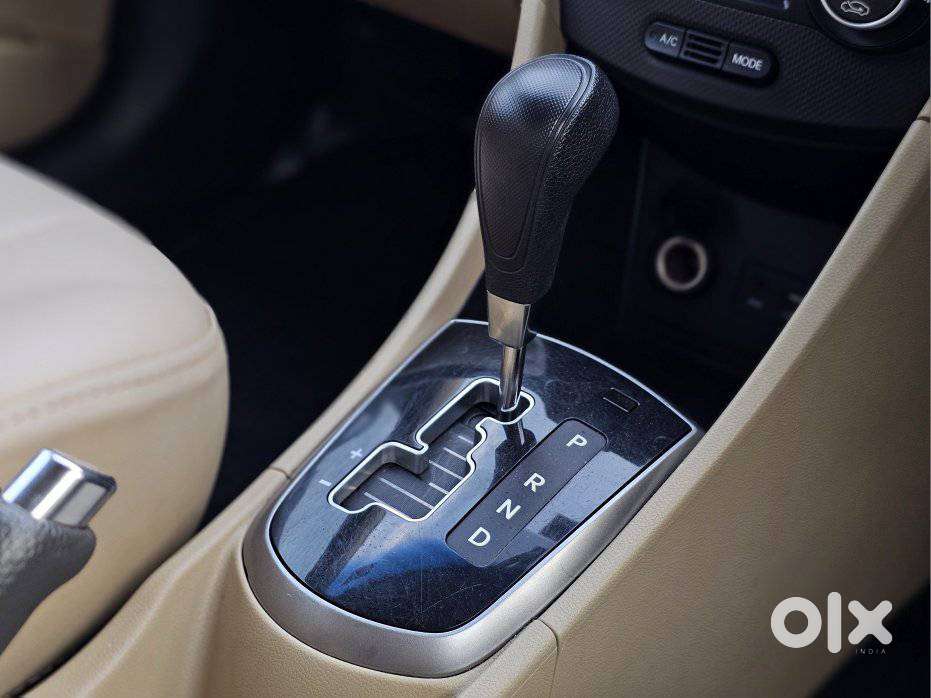 Hyundai Verna 1.6 S (o) Vtvt At, 2016, Petrol