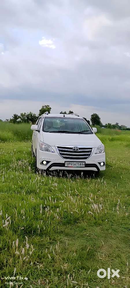 Toyota Innova Petrol Manual 2010 Car