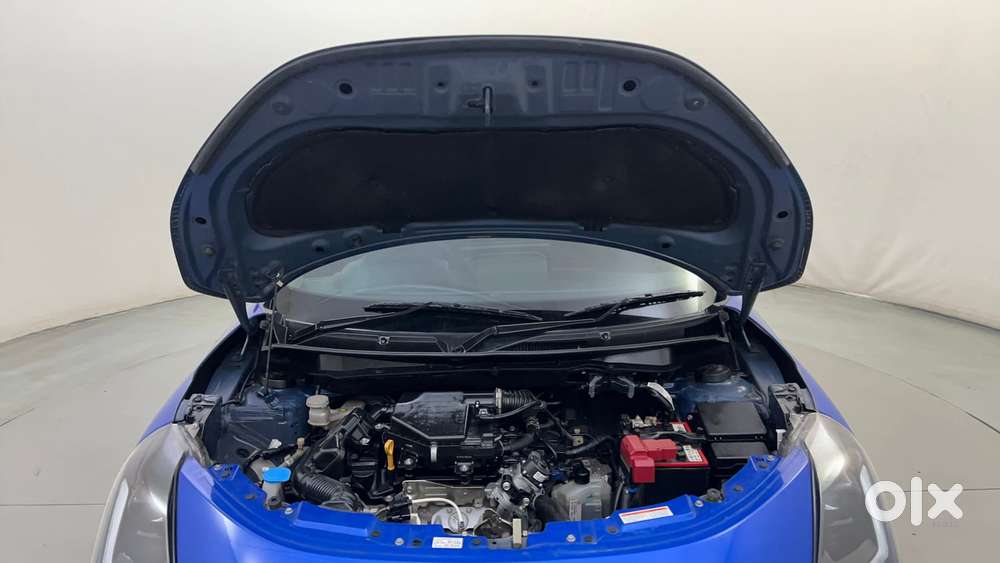 Maruti Suzuki Swift Zxi Plus Amt Dual Tone, 2025, Petrol