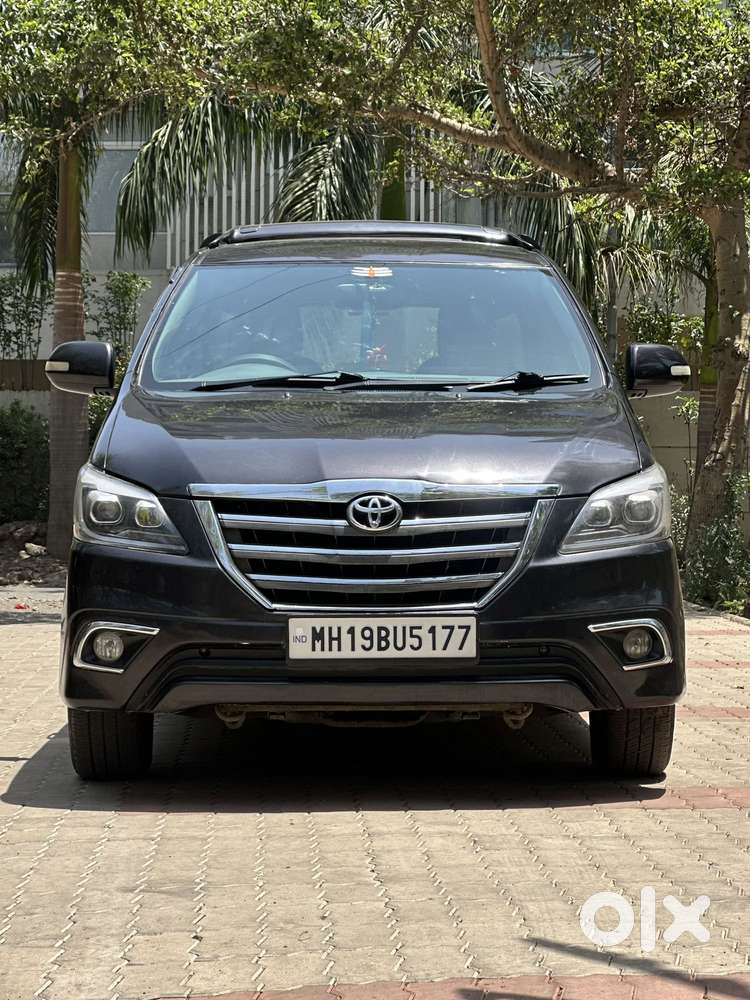 Toyota Innova 2.5 Z Diesel 7 Seater Bs Iv, 2014, Diesel