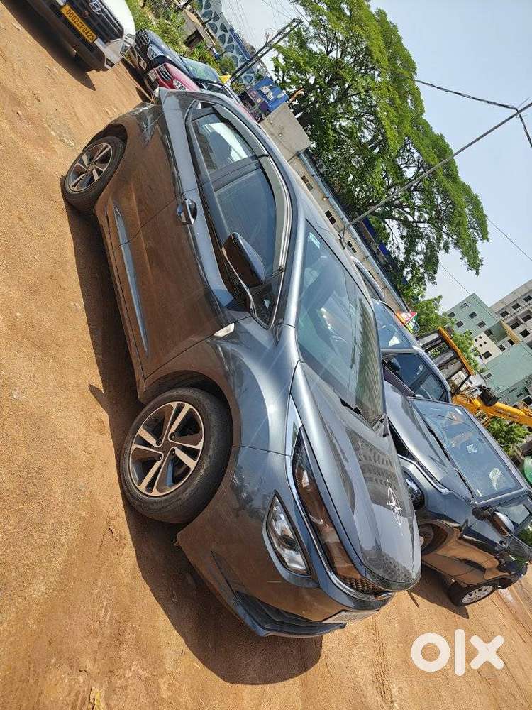 Tata Altroz Xz, 2021, Petrol