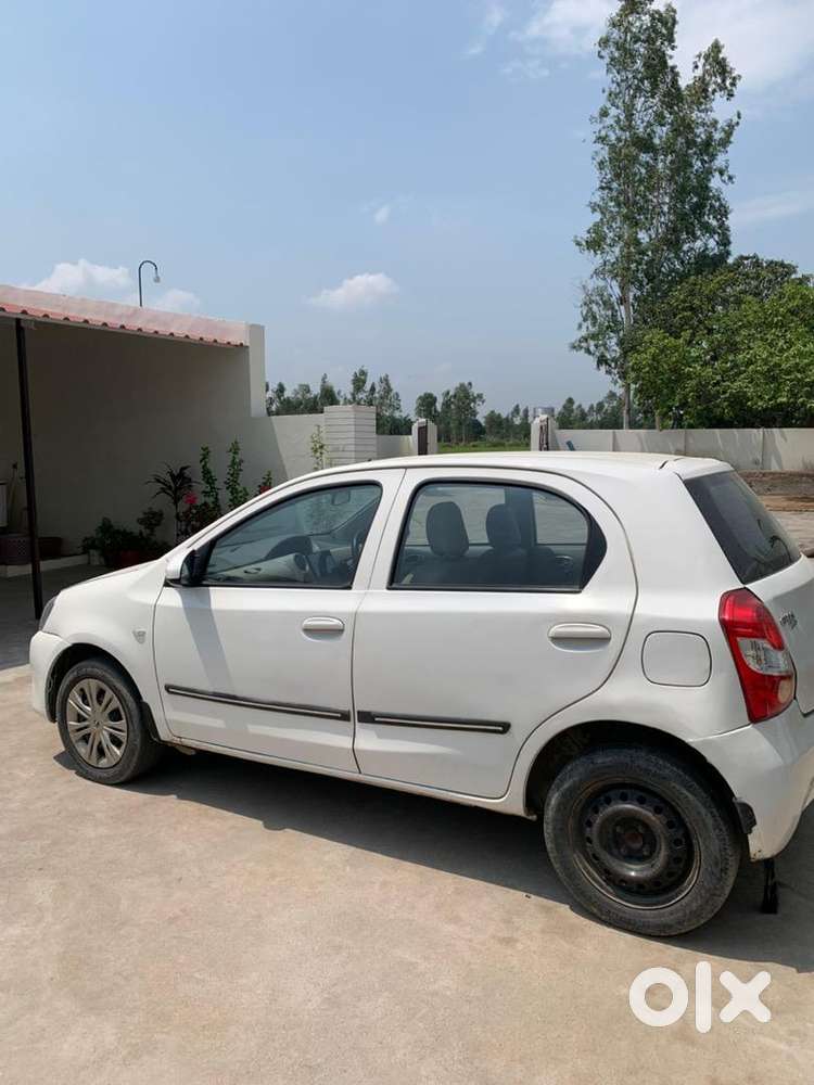 Toyota Diesel 2015 Car