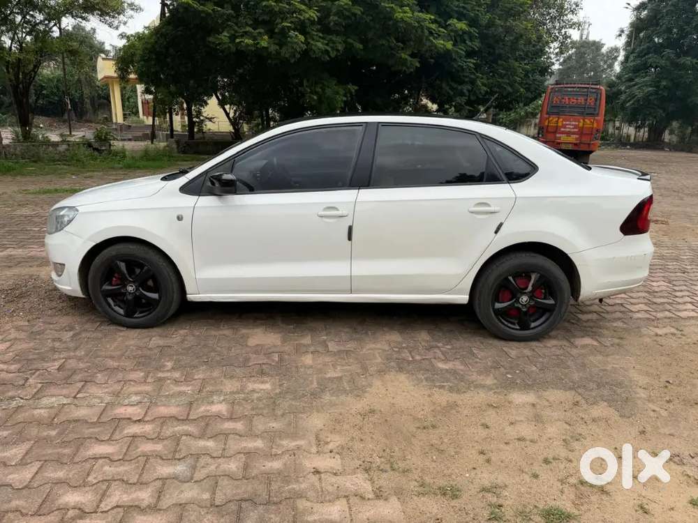 Skoda Rapid 2015 Diesel Manual