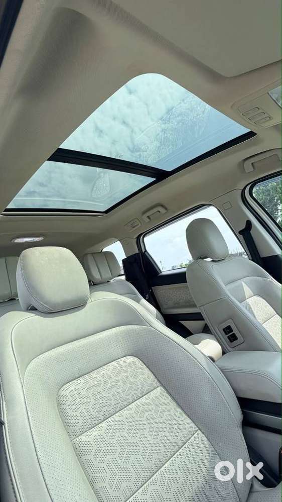 Tata Safari 2.0 Kryotec Xza Plus (o) 6s Red Dark Edition, 2023, Dies..
