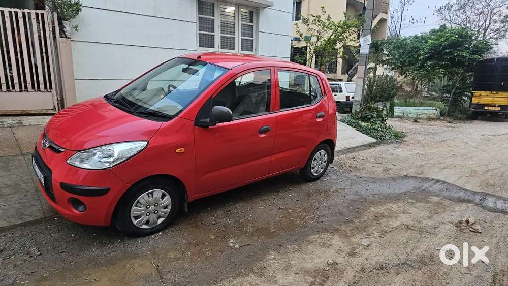 Good Condition I 10 For Sale