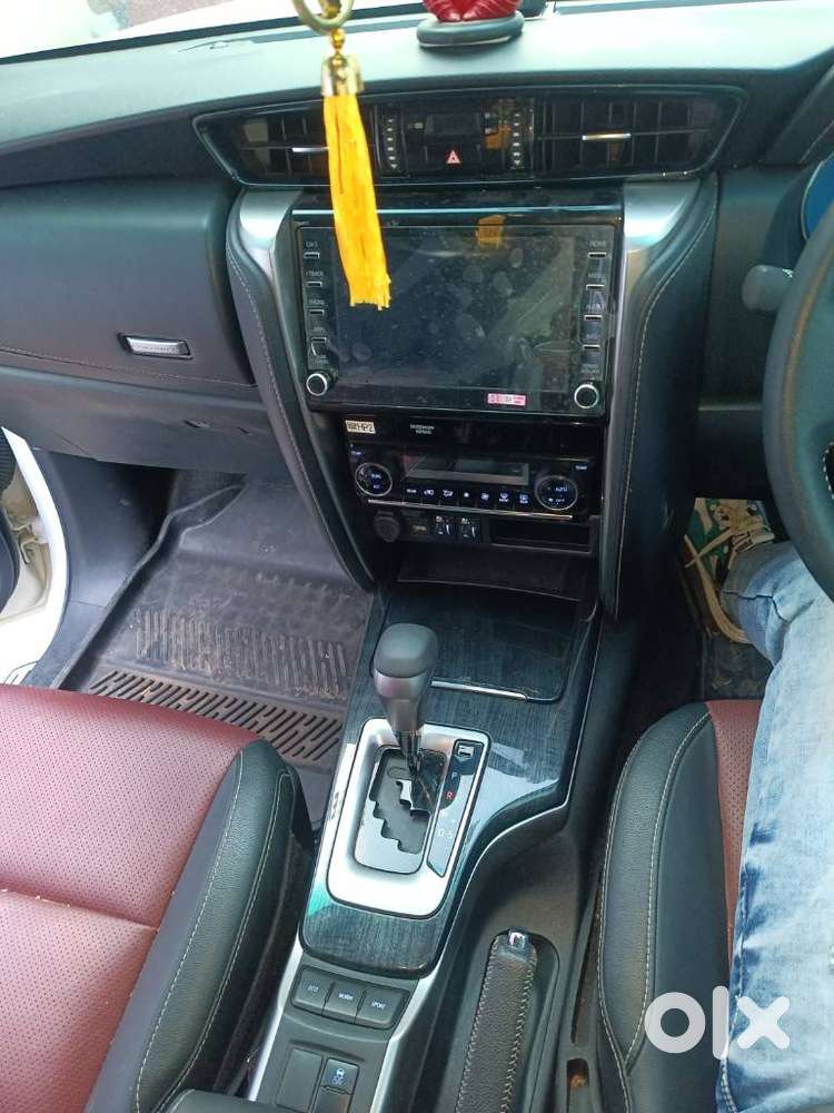 Toyota Fortuner Legender 4x2 At 2.8, 2025, Diesel