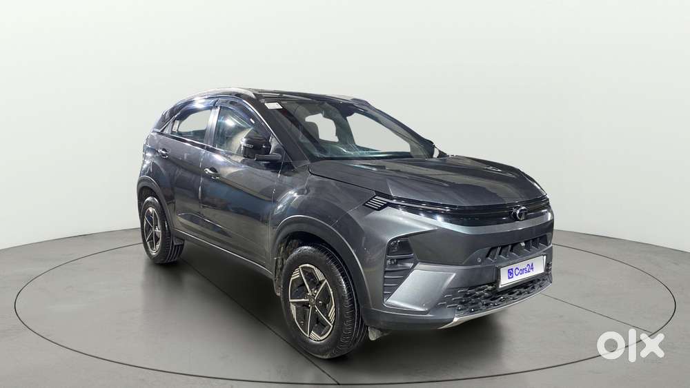 Tata Nexon Fearless Plus S Purple 1.2 Revotron Petrol 7dca Dual Tone..