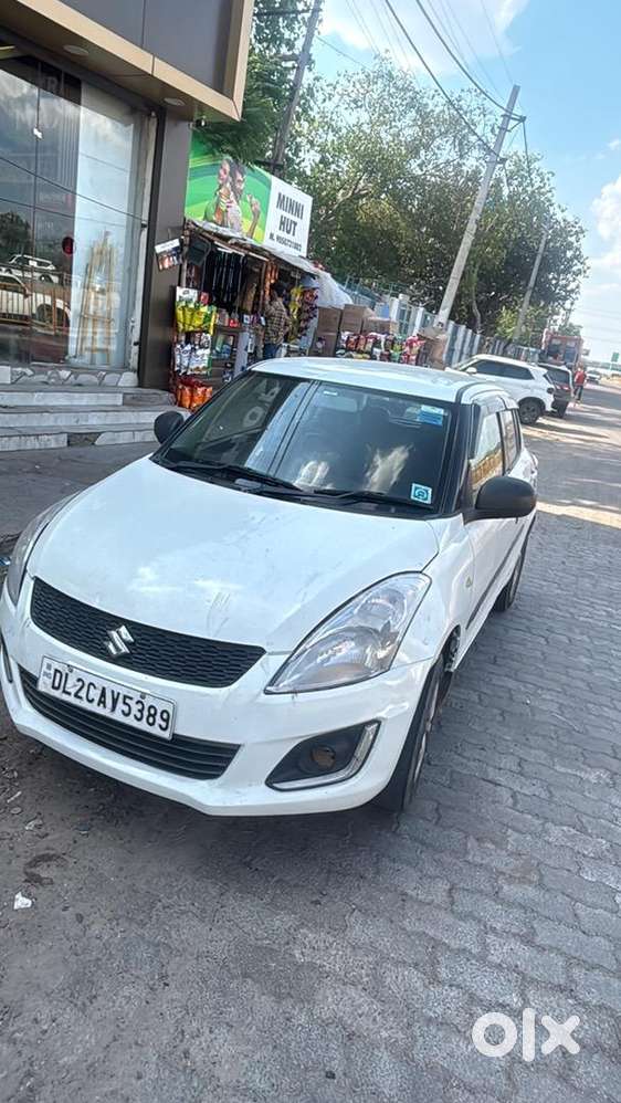 Maruti Suzuki Swift 2016 Cng & Hybrids Well Maintained