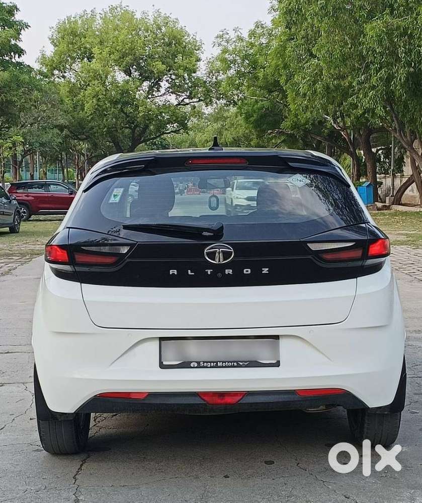 Tata Altroz Xz Plus (s) Icng, 2023, Cng & Hybrids