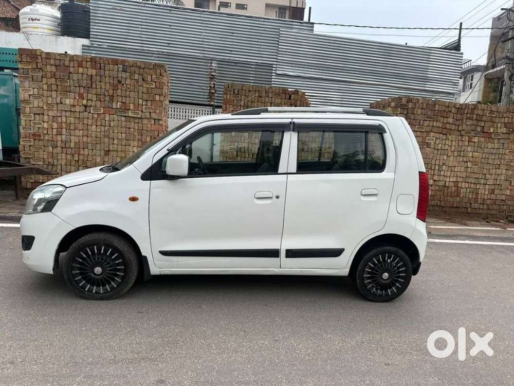 Maruti Suzuki Wagon R Vxi Plus(o), 2016, Petrol