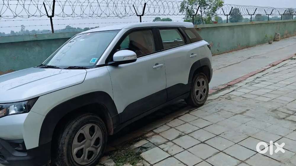 Maruti Suzuki Brezza Lxi 2023