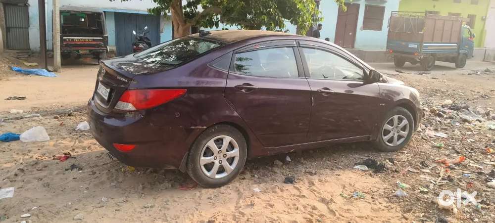 Hyundai Verna 2013 Petrol Well Maintained