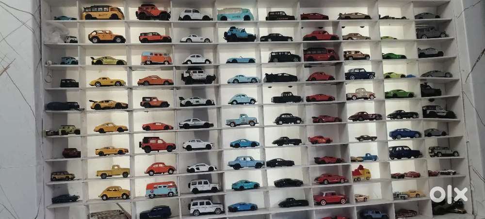 Die cast cars
