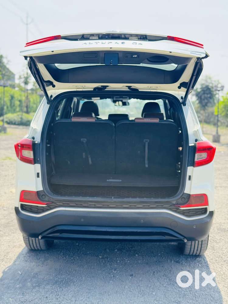 Mahindra Alturas G4 4x4 At, 2020, Diesel