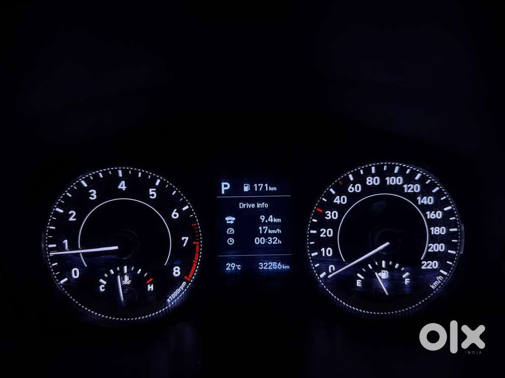 Hyundai Venue Sx Plus Turbo Dct, 2020, Petrol