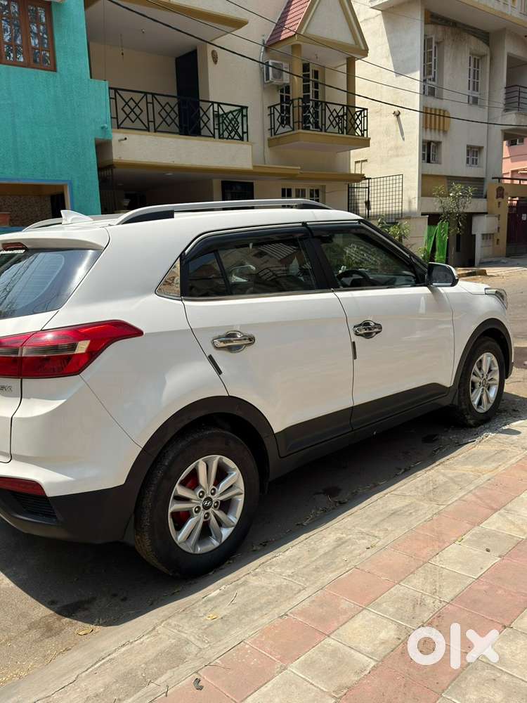 Hyundai Creta 2017 Petrol 64000 Km Driven Well Maintained.