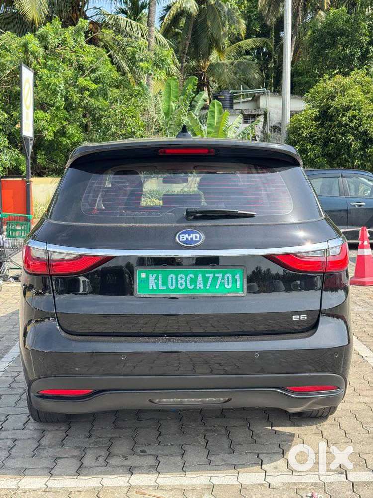 Byd E6 Electric, 2023