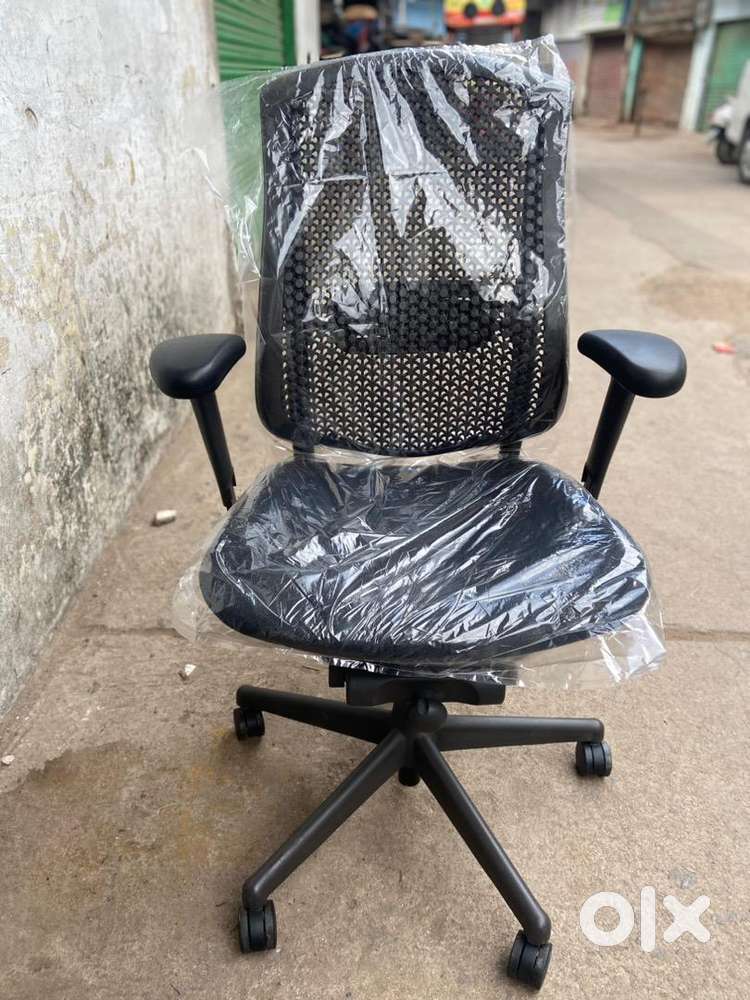 Your Ultimate Seating Solution Herman Miller Celle Used Chairs Sofa