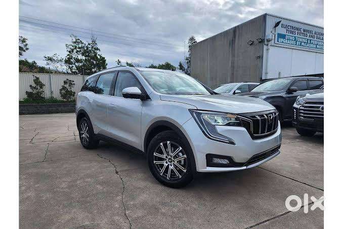 Mahindra Xuv700 2025 Diesel 15000 Km Driven